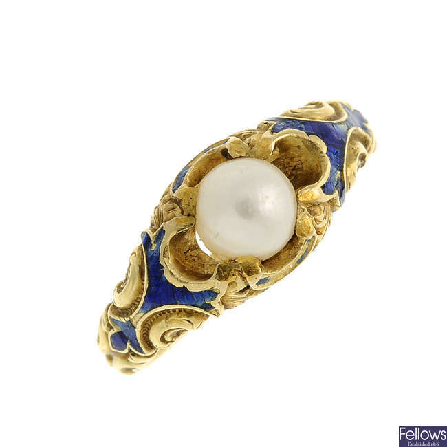 A mid Victorian gold ring.