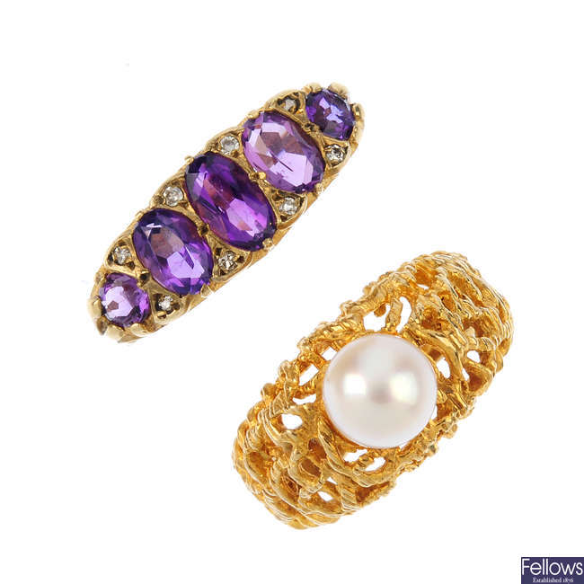 Two 9ct gold gem-set dress rings.
