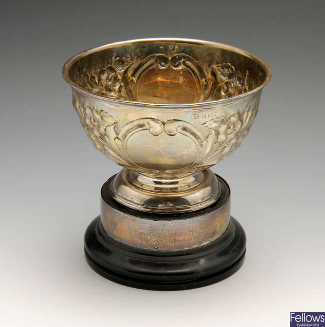 Two Edwardian silver trophy bowls.