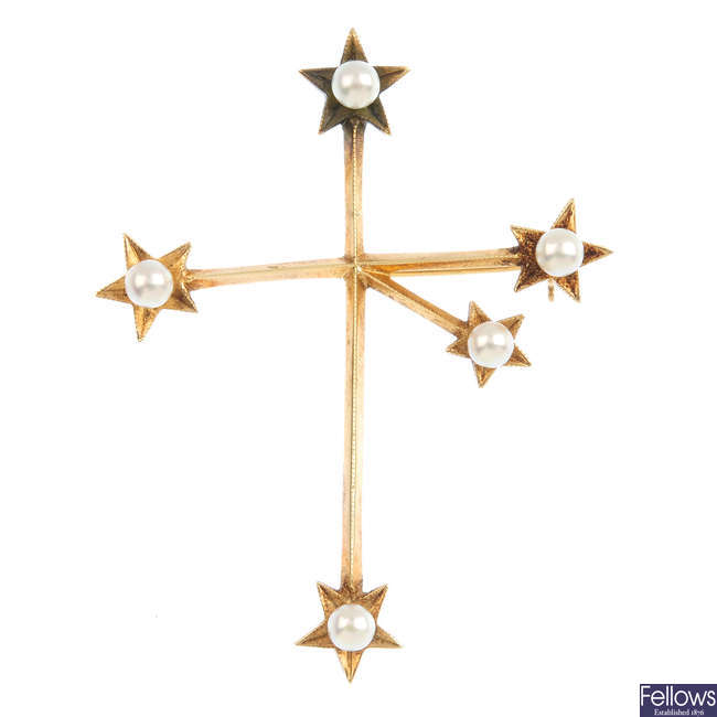 A cultured pearl 'Southern Cross' brooch.