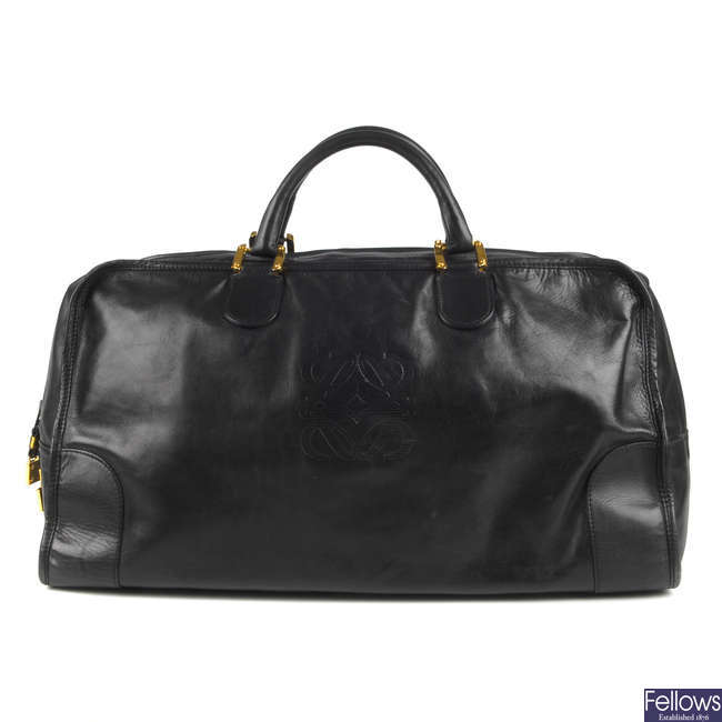LOEWE - a vintage small black leather Amazona travel bag.