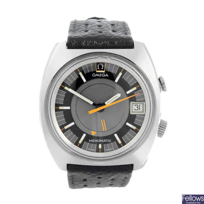 OMEGA - a gentleman's stainless steel Seamaster Memomatic wrist watch.