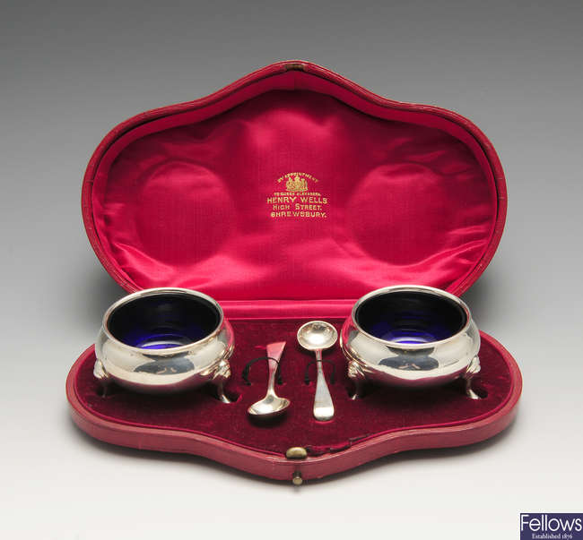 An early 20th century cased pair of silver open salts. 