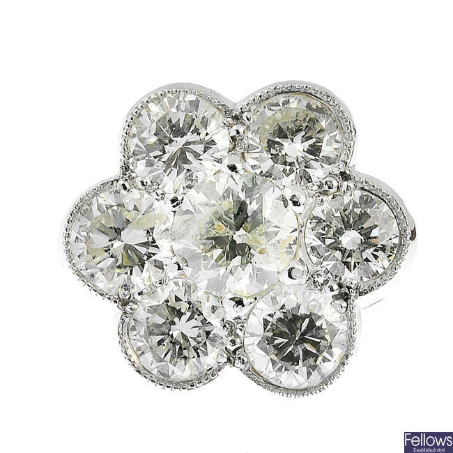 A diamond floral cluster single earring.