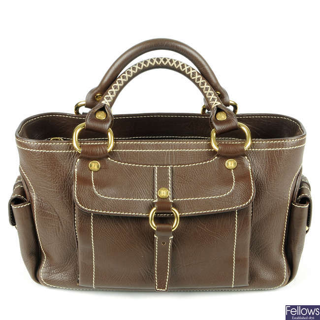 CÉLINE - a brown Boogie Front Pocket handbag.