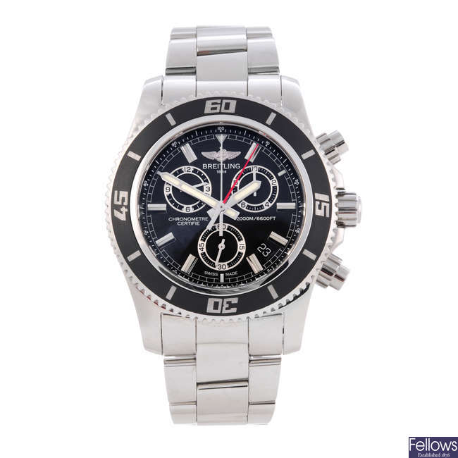 BREITLING - a gentleman's stainless steel Superocean Chronograph M2000 chronograph bracelet watch.