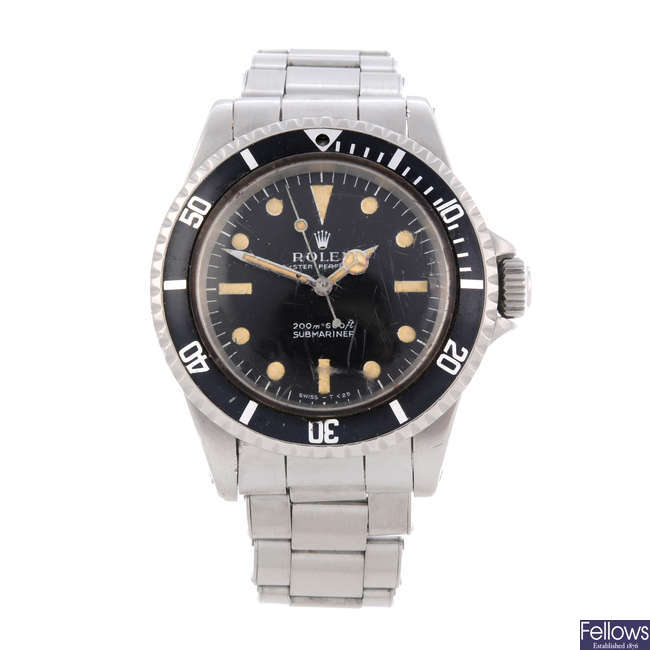 ROLEX - a gentleman's stainless steel Oyster Perpetual Submariner bracelet watch.