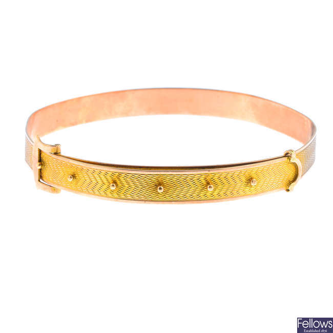 An early 20th century 9ct gold buckle bangle.