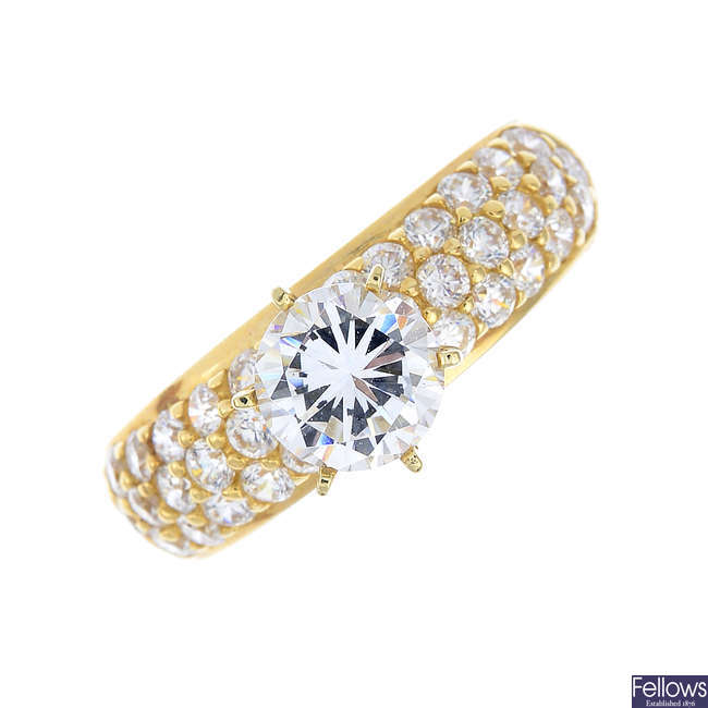 A 14ct gold cubic zirconia ring.