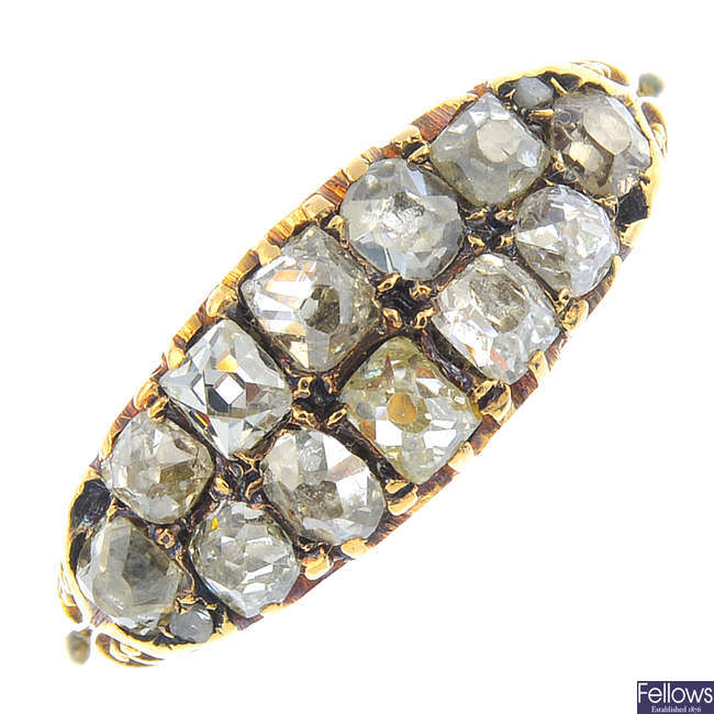 A late Victorian 15ct gold diamond ring.