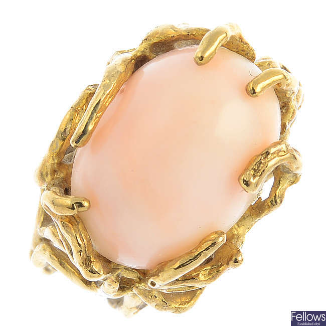 A 1970s 9ct gold coral ring.