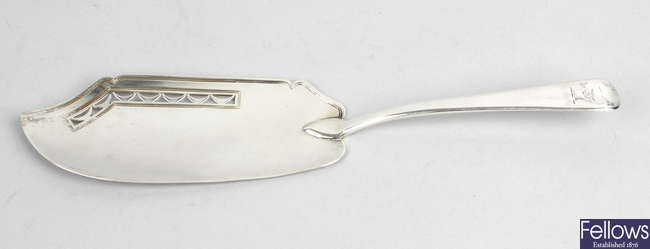 A George III silver fish slice. 