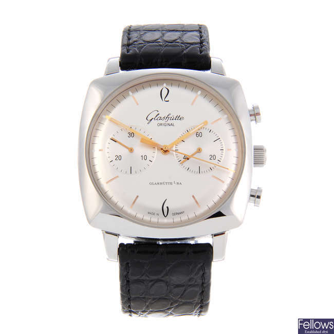 GLASHÃœTTE - a gentleman's stainless steel Senator Sixties chronograph wrist watch.