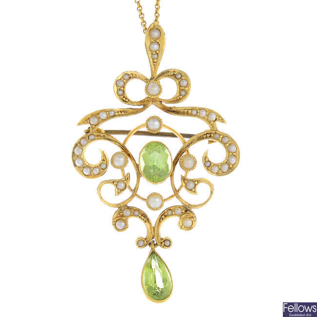 An early 20th gold century peridot and split pearl pendant, with chain.