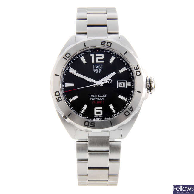 TAG HEUER - a gentleman's stainless steel Formula 1 Calibre 5 bracelet watch.