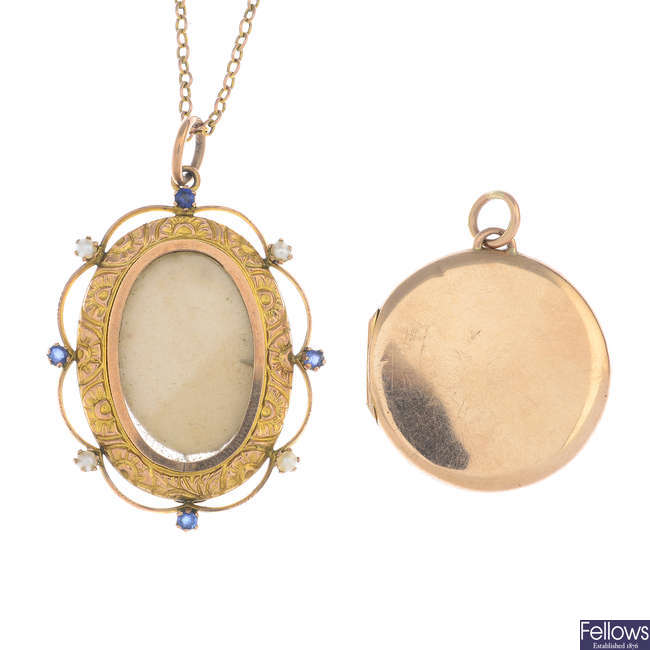 Two early 20th century lockets and a longuard chain.