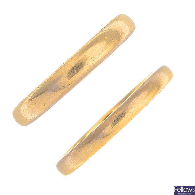 Two early 20th century 22ct gold band rings.