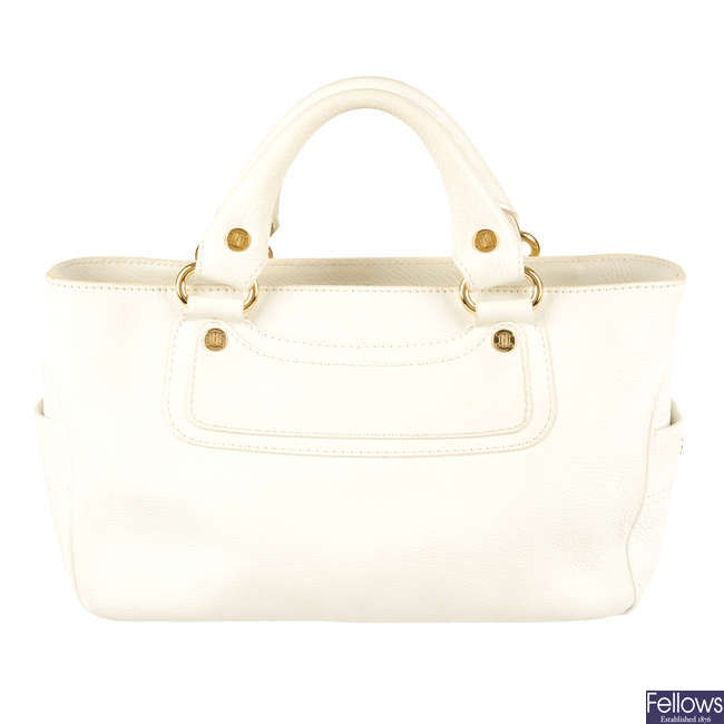 CÉLINE - a white leather Boogie handbag.