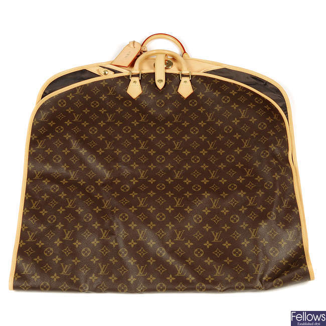 Sold at Auction: Louis Vuitton, Louis Vuitton garment bag