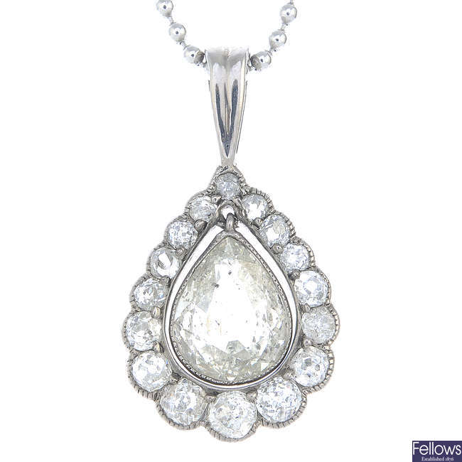 A vari-cut diamond cluster pendant, with 18ct gold chain.