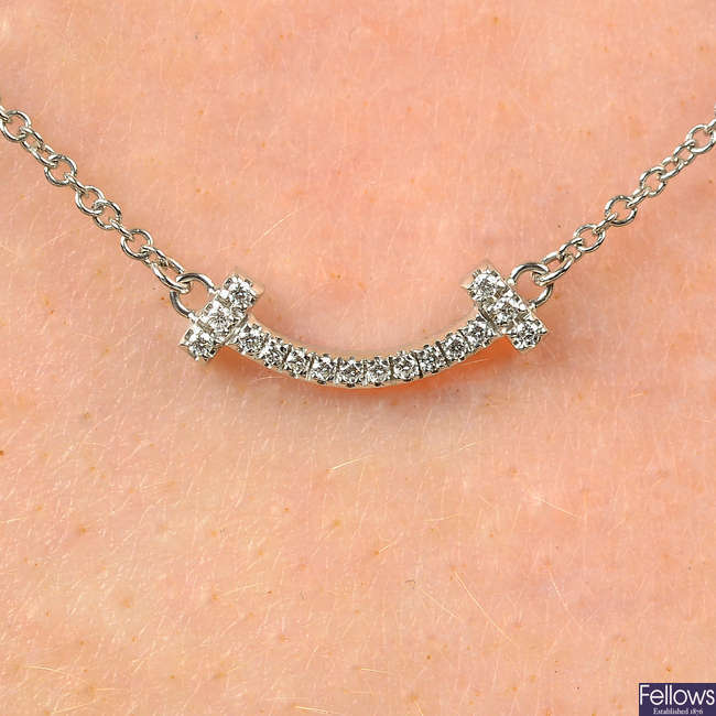 Smile Bar Necklace – The Little Shop of Jewels