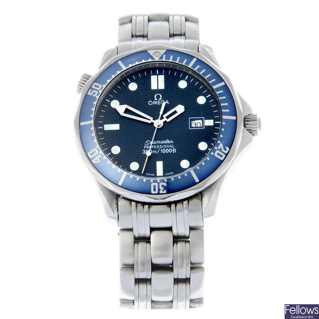 OMEGA - a stainless steel Seamaster Professional bracelet watch, 41mm.