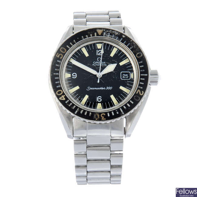 OMEGA - a stainless steel Seamaster 300 bracelet watch, 40mm.