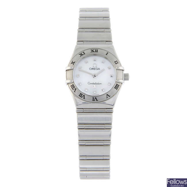 OMEGA - a stainless steel Constellation bracelet watch, 22mm.