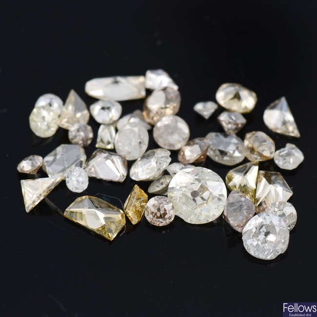Assorted vari-cut diamonds, 5.42ct