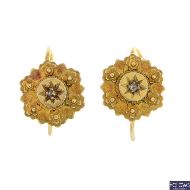 Victorian 15ct gold diamond earrings