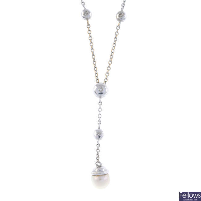 18ct gold cultured pearl & diamond necklace