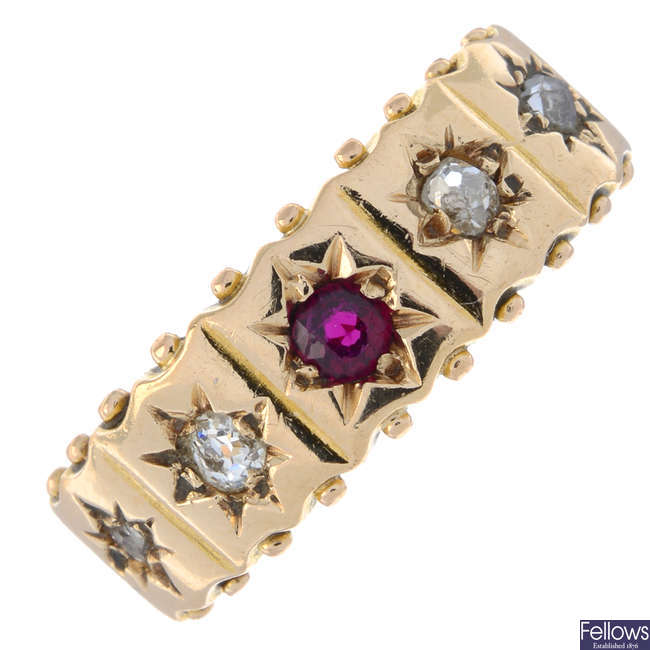 Victorian 18ct gold ruby & diamond band ring