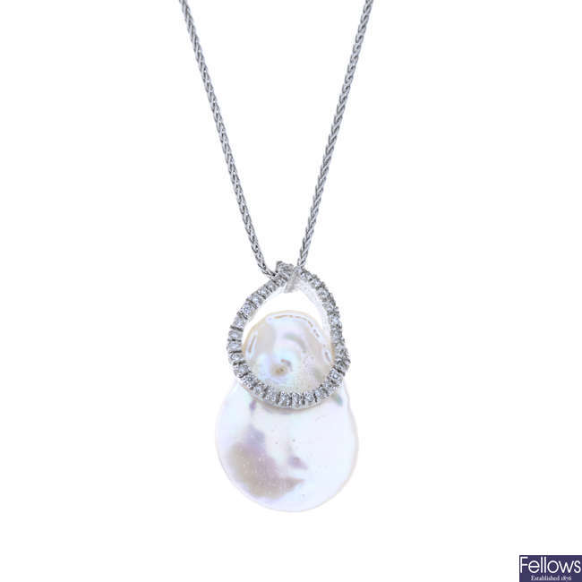 Baroque pearl & diamond pendant, with 18ct gold chain