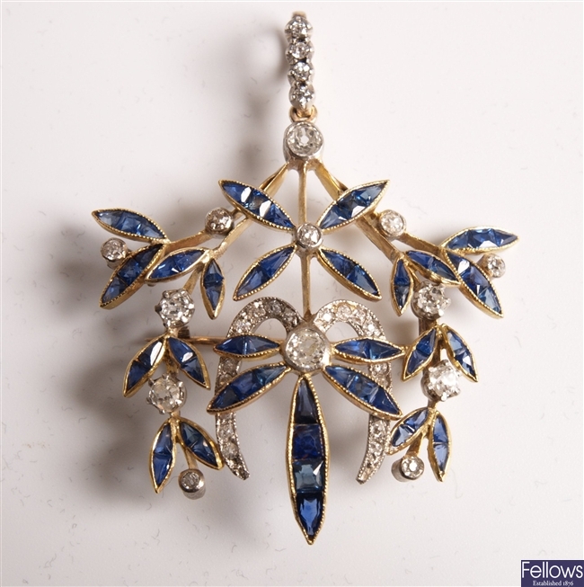 Floral design openwork pendant/brooch se with
