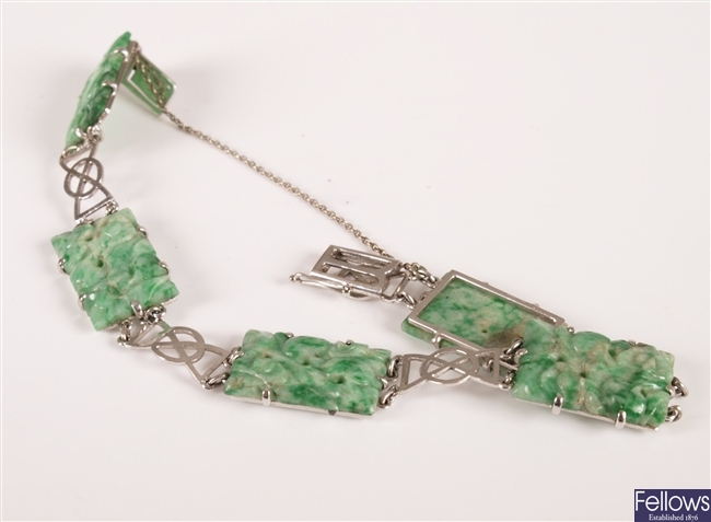 A green jade set bracelet with five rectangular