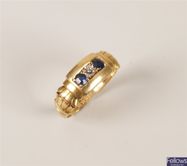 18ct diamond and sapphire ring with central