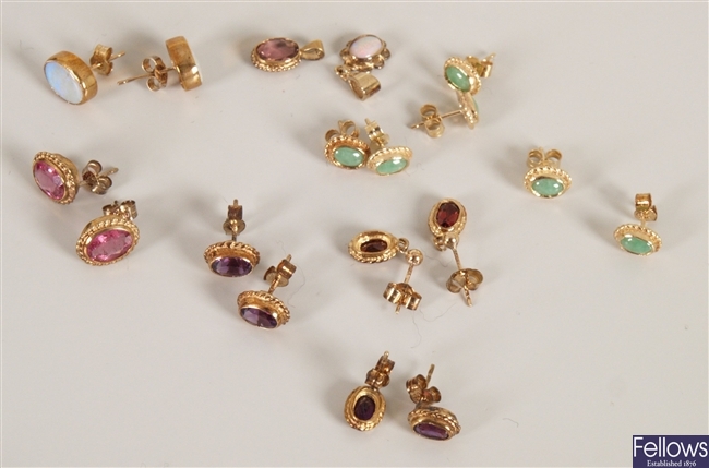 A quantity of 9ct gold gem set earrings, to