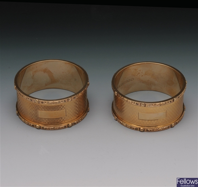 9ct gold pair of napkin rings