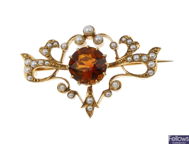 Early 20th century 15ct gold citrine and split pearl brooch.