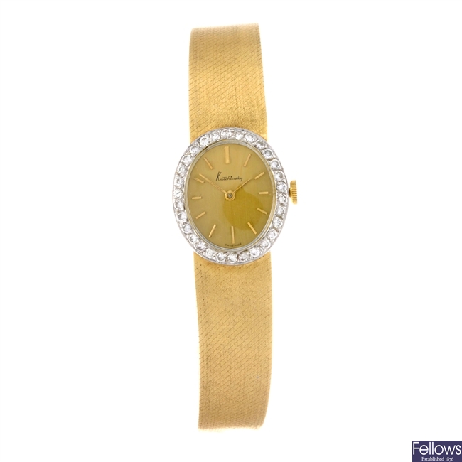 An 18k manual wind lady's Kutchinsky bracelet watch.