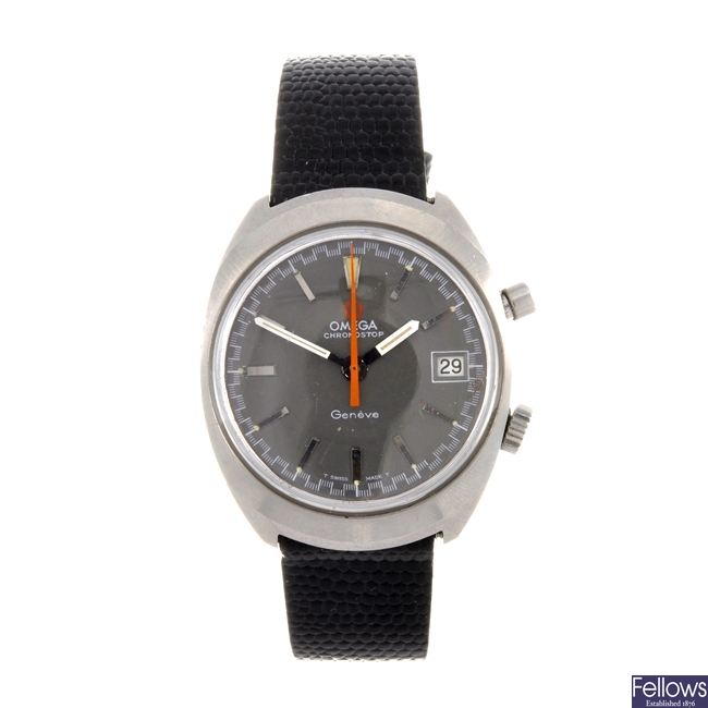 A stainless steel manual wind gentleman's Omega wrist watch.