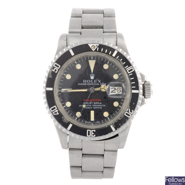 A stainless steel automatic gentleman's Rolex Submariner bracelet watch.