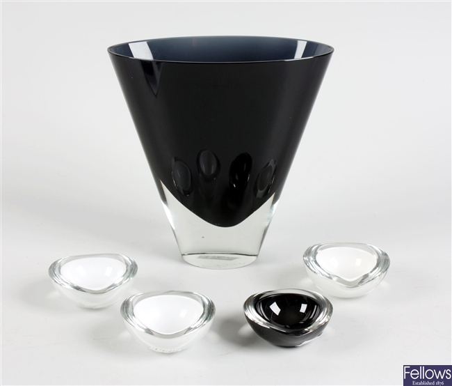 Five pieces of Finnish studio art glass