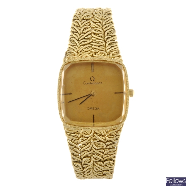 (119173238) An 18k gold quartz lady's Omega Constellation bracelet watch.