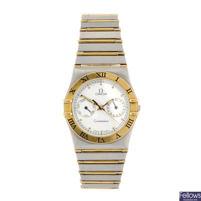 (116184275)  A bi-metal quartz gentleman's Omega Constellation bracelet watch.