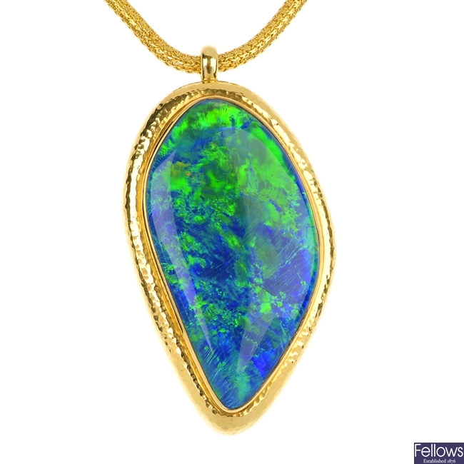 ELIZABETH GAGE - an 18ct gold opal triplet pendant and necklace.
