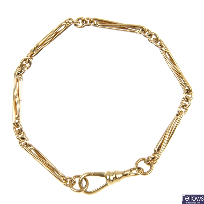 A 9ct gold fancy-link chain.