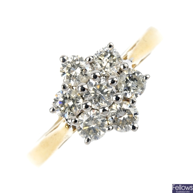 An 18ct gold diamond cluster ring. 