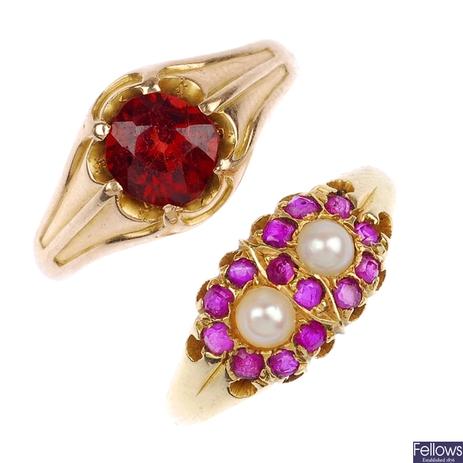 Two early 20th century gold gem-set rings. 