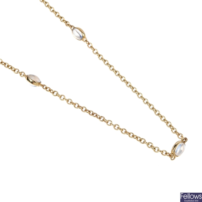 A 9ct gold moonstone necklace.